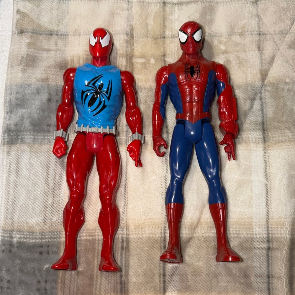 Marvel Red and Blue Spider Hero Duo